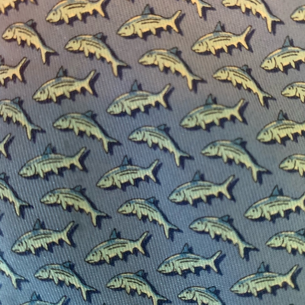 Vineyard Vines Tie - Picture 2 of 5